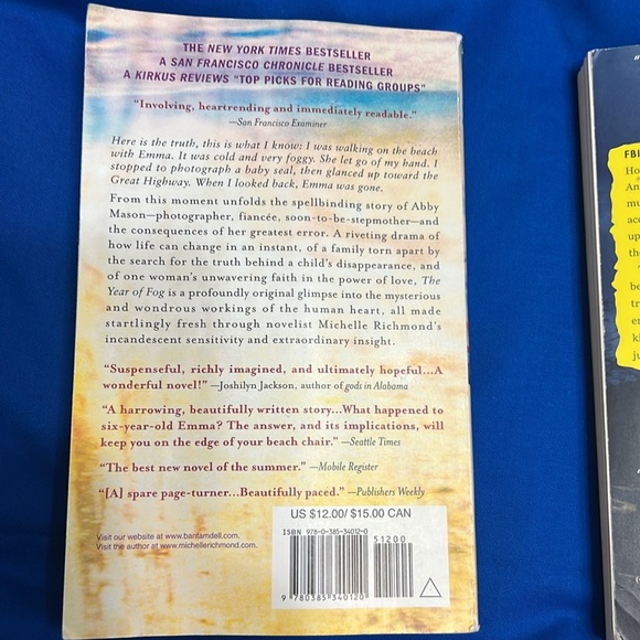 Book Bundle - Picture 6 of 7